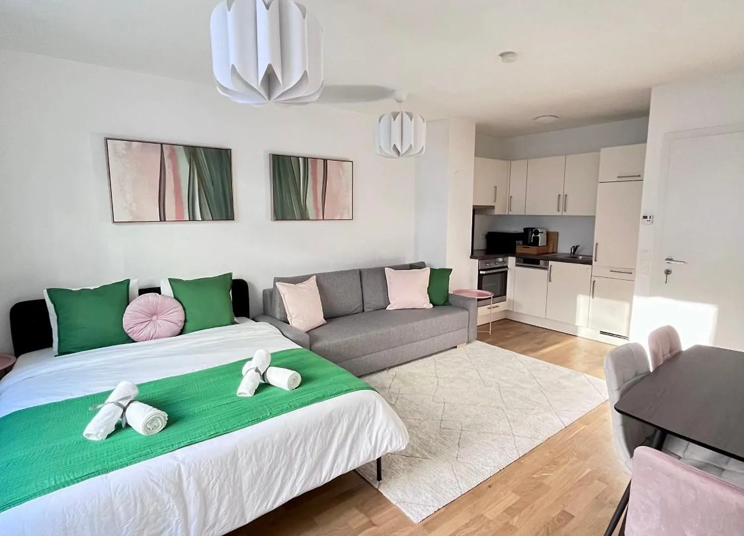Funky Apartment Near Central Station Free Parking Vienna
