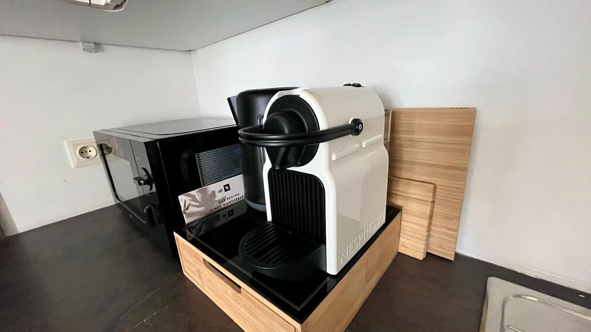 Funky Apartment Near Central Station Free Parking Vienna Austria